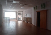Local comercial en alquiler con 397m² en Novelda foto