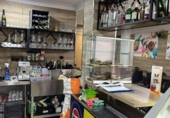 176m² commercial premises for sale in Antequera, photo
