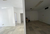 65m² locaux commerciaux pour vente à Séville, photo