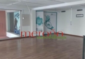 Local comercial en alquiler con 421m² en Elche foto