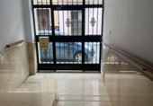 105m² locaux commerciaux pour vente à Séville, photo