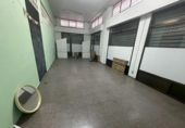 Local comercial en alquiler con 83m² en Elda foto