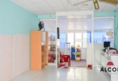 143m² bureaux pour vente à Oropesa del Mar, photo