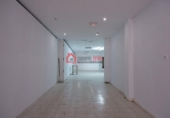 162m² locaux commerciaux pour location à Valence, photo
