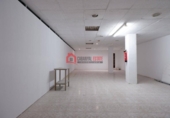 162m² locaux commerciaux pour location à Valence, photo