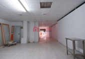 162m² locaux commerciaux pour location à Valence, photo
