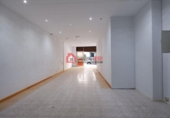 162m² locaux commerciaux pour location à Valence, photo
