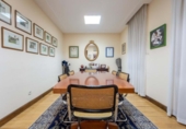 185m² bureau pour vente à Madrid, photo