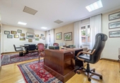 185m² bureau pour vente à Madrid, photo
