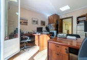 185m² bureau pour vente à Madrid, photo