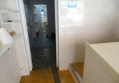 Local comercial en venta con 60m² en Barcelona foto