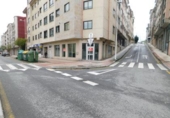 154m² commercial premises for sale in Pontevedra, photo