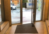154m² commercial premises for sale in Pontevedra, photo