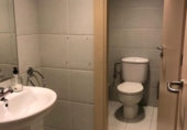 154m² commercial premises for sale in Pontevedra, photo