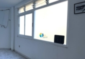 Local comercial en venta con 143m² en Porto do Son foto