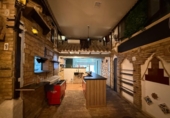120m² commercial premises for sale in Denia, photo