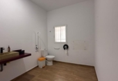 120m² commercial premises for sale in Denia, photo