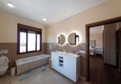  hotel for sale in Seville, photo