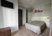 Hotel en venta en Torrevieja, Calle Ulpiano foto