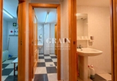 300m² commercial premises for sale in Albacete, photo