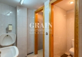 300m² commercial premises for sale in Albacete, photo