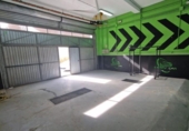 96m² commercial premises for sale in Jaén, photo