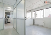 Oficina en venta con 110m² en Pamplona foto