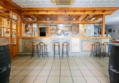 Restaurante en venta con 646m² en Castilblanco de los Arroyos foto