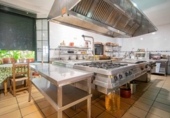 Restaurante en venta con 646m² en Castilblanco de los Arroyos foto