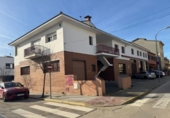 Edificio en venta con 578m² en Llinars del Vallès foto