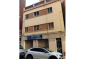 415m² building for sale in Lérida, photo
