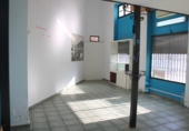 Local comercial en venta con 80m² en Oliva foto