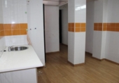 Local comercial en venta con 80m² en Oliva foto