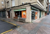 50m² commercial premises for sale in Valmaseda, photo
