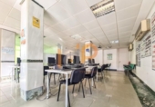 120m² commercial premises for sale in Zurgena, photo