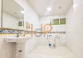 120m² commercial premises for sale in Zurgena, photo