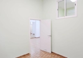72m² commercial premises for sale in Arona, photo