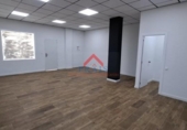 50m² locaux commerciaux pour vente à Utrera, photo
