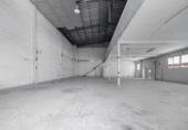 Nave Industrial en venta con 547m² en Elda foto