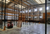 610m² warehouse industrial for sale in Vitoria-Gasteiz, photo