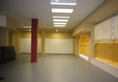 Local comercial en venta en Pamplona, en la zona de Txantrea, Calle de Mendigorría foto
