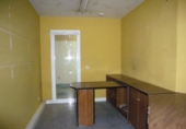 Local comercial en venta en Pamplona, en la zona de Txantrea, Calle de Mendigorría foto