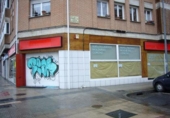 Local comercial en venta en Pamplona, en la zona de Txantrea, Calle de Mendigorría foto