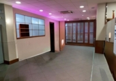 288m² commercial premises for sale in Dos Hermanas, photo