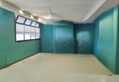 288m² commercial premises for sale in Dos Hermanas, photo