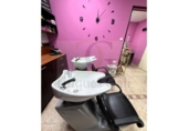  salon de coiffure pour vente à Manresa, dans le quartier de les Escodines, Carrer de la Providència photo