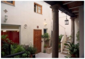  building for sale in Granada, in the area of El Mauror, Plaza de Fortuny photo