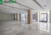 Local comercial
en venda
amb 240m² a Granada, a la zona de Villarejo, Calle Nécora foto