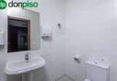 Local comercial
en venda
amb 240m² a Granada, a la zona de Villarejo, Calle Nécora foto