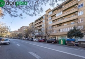 Local comercial
en venda
amb 240m² a Granada, a la zona de Villarejo, Calle Nécora foto